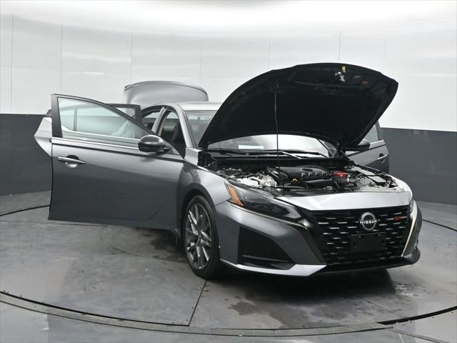 2023 Nissan Altima 2.0 SR