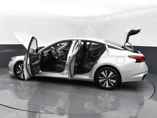 2022 Nissan Altima 2.5 SV in Richmond, KY - Gates Auto Family