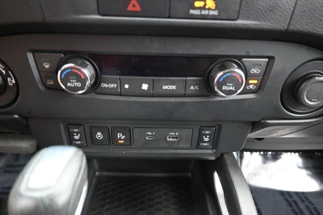 2023 Nissan Frontier SV