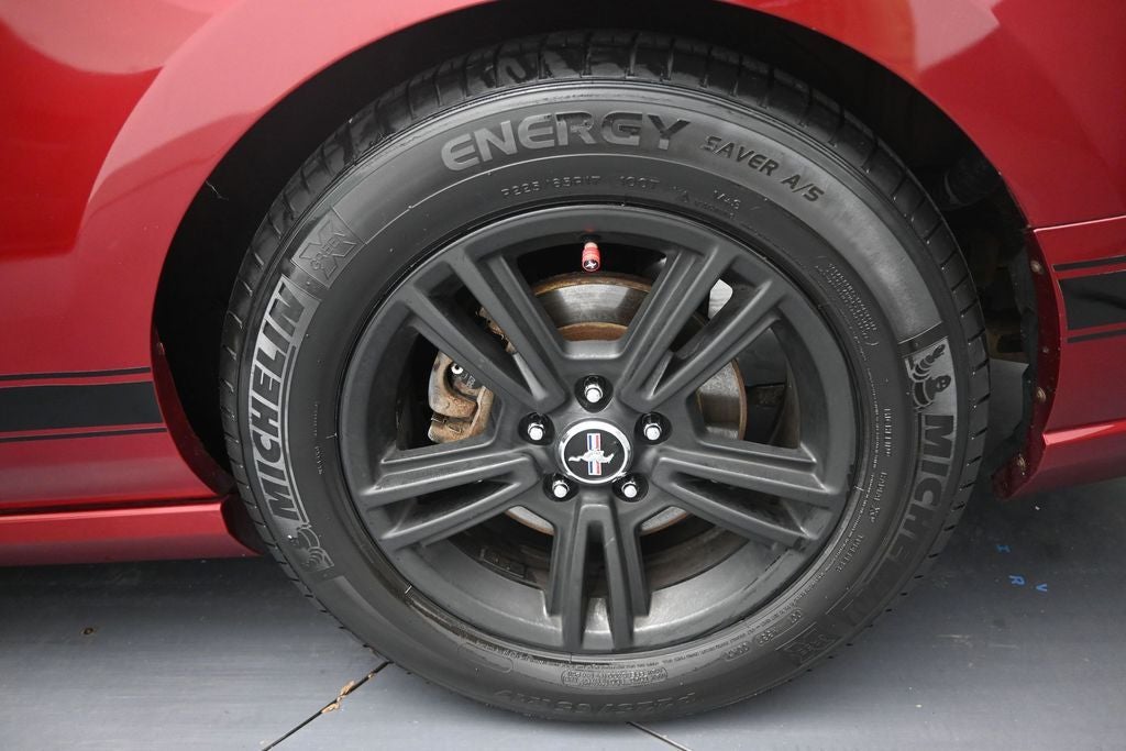 2014 Ford Mustang V6