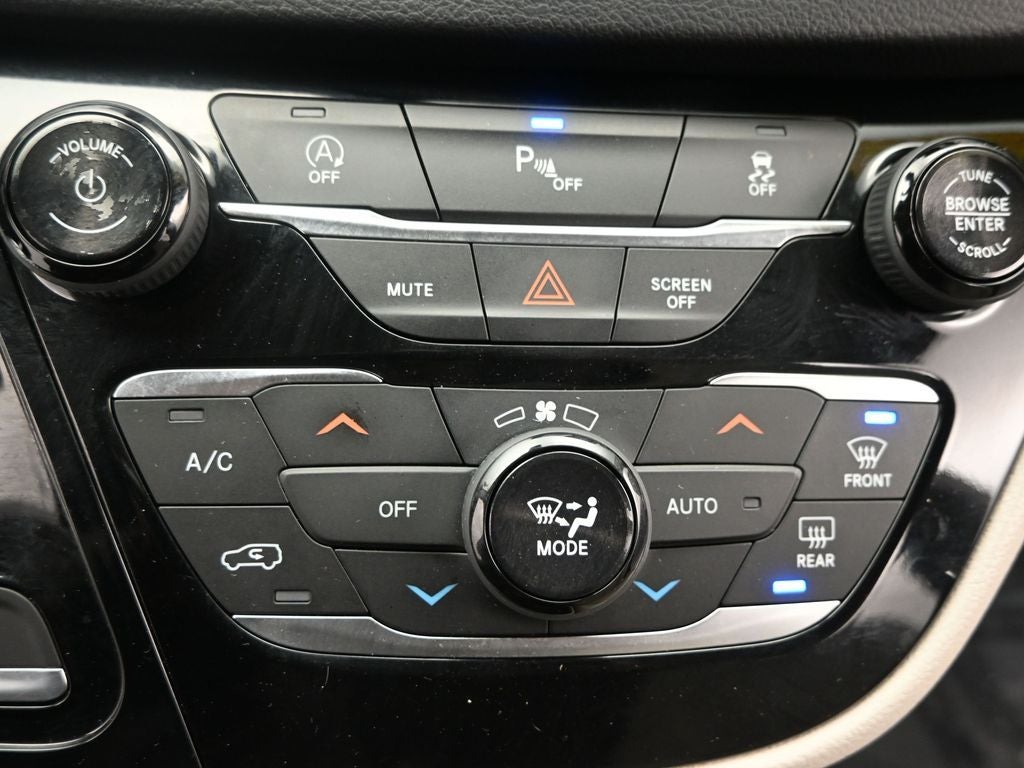 2018 Chrysler Pacifica Touring L Plus