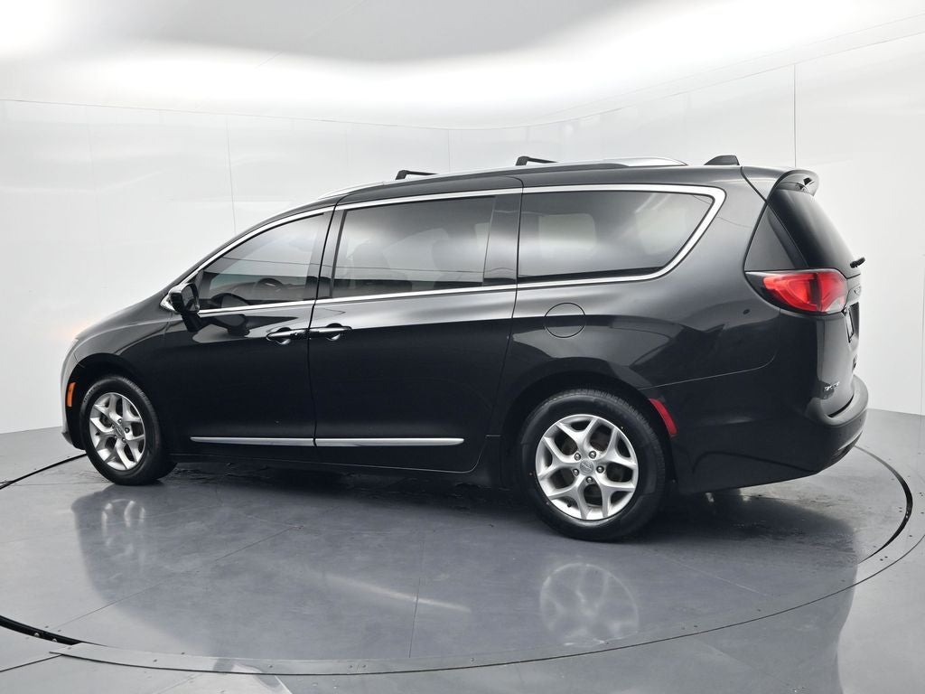 2018 Chrysler Pacifica Touring L Plus