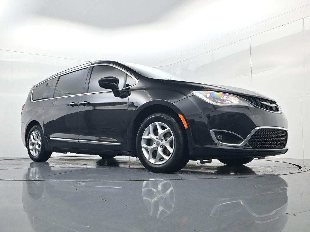 2018 Chrysler Pacifica Touring L Plus