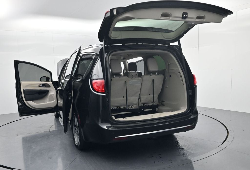 2018 Chrysler Pacifica Touring L Plus
