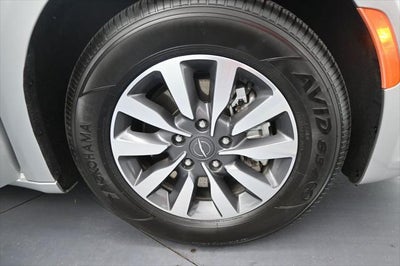 2024 Chrysler Pacifica Hybrid Select