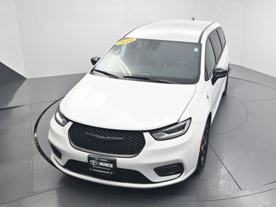 2024 Chrysler Pacifica Hybrid Select S Appearance
