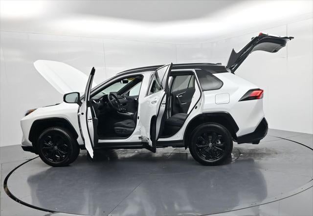 2024 Toyota RAV4 Hybrid XSE