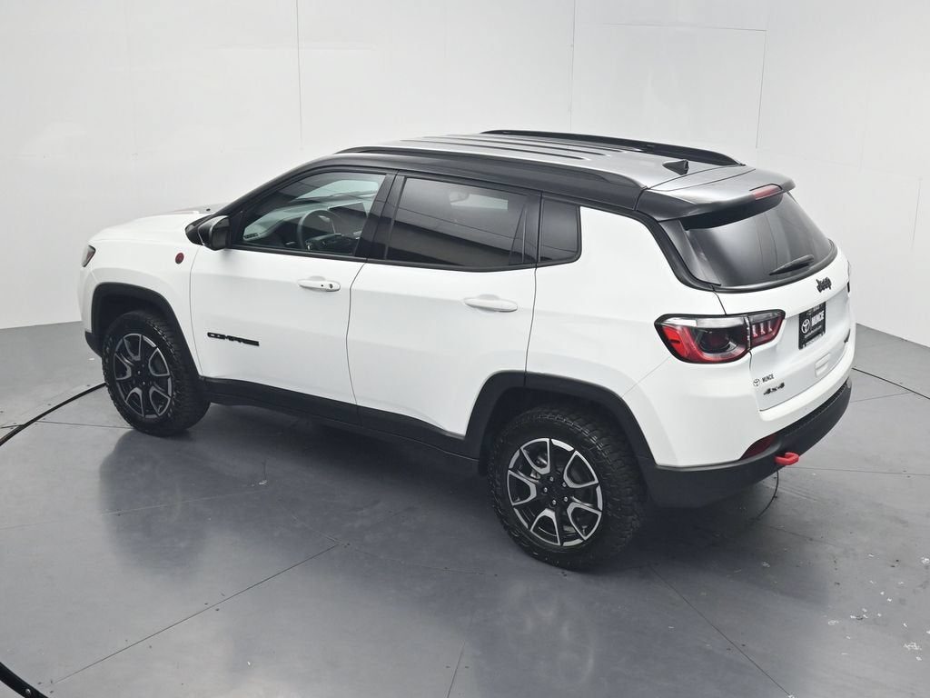 2024 Jeep Compass Trailhawk
