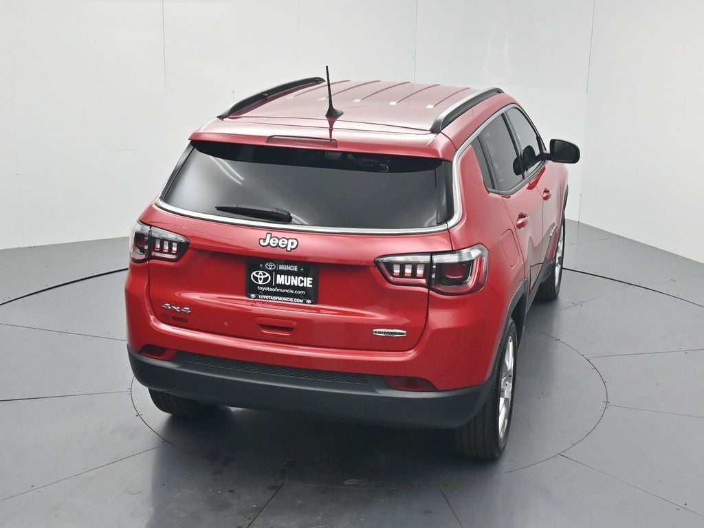 2023 Jeep Compass Latitude Lux