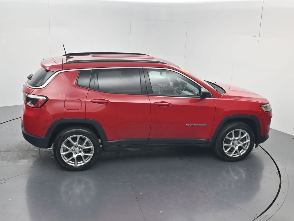 2023 Jeep Compass Latitude Lux