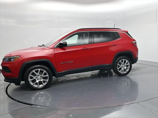 2023 Jeep Compass Latitude Lux