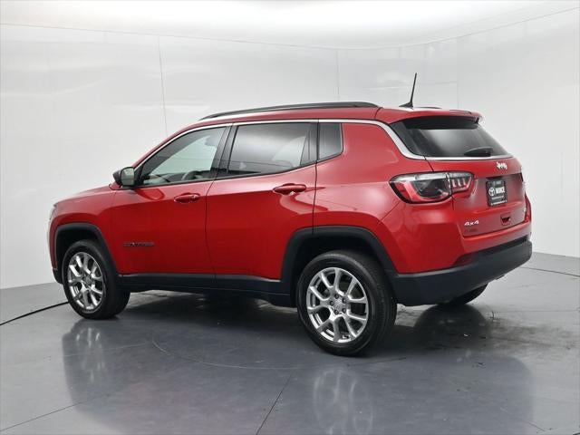 2023 Jeep Compass Latitude Lux