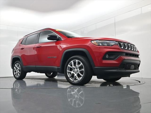 2023 Jeep Compass Latitude Lux