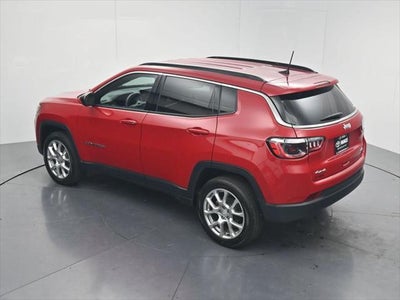 2023 Jeep Compass Latitude Lux