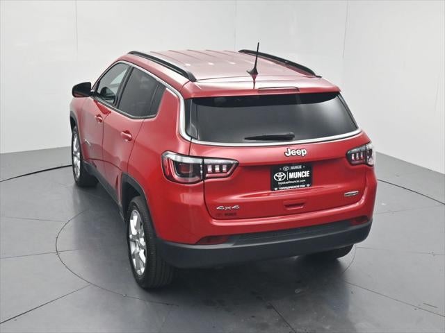 2023 Jeep Compass Latitude Lux