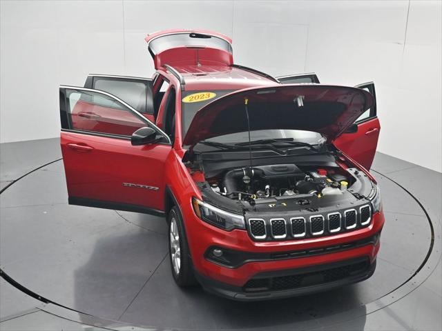 2023 Jeep Compass Latitude Lux