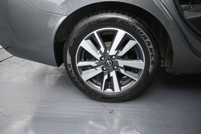 2023 Nissan Versa 1.6 SV