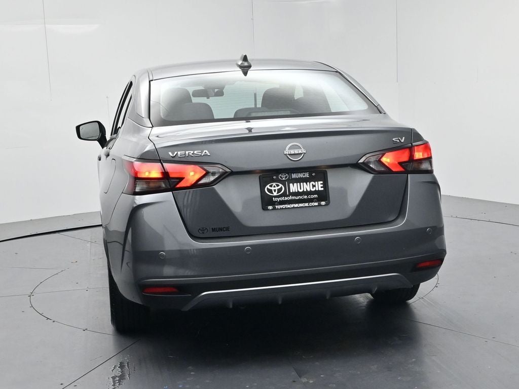 2023 Nissan Versa 1.6 SV