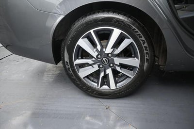 2023 Nissan Versa 1.6 SV