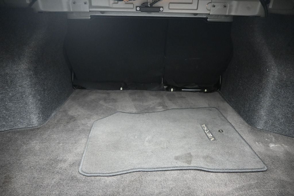 2024 Nissan Versa 1.6 SV