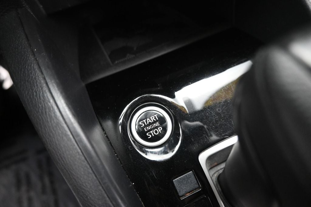 2024 Nissan Versa 1.6 SV