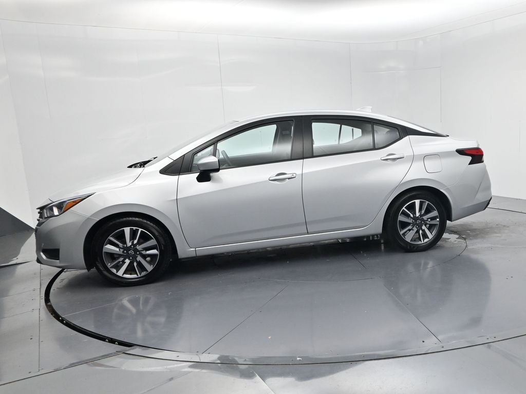 2024 Nissan Versa 1.6 SV
