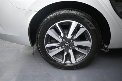 2024 Nissan Versa 1.6 SV
