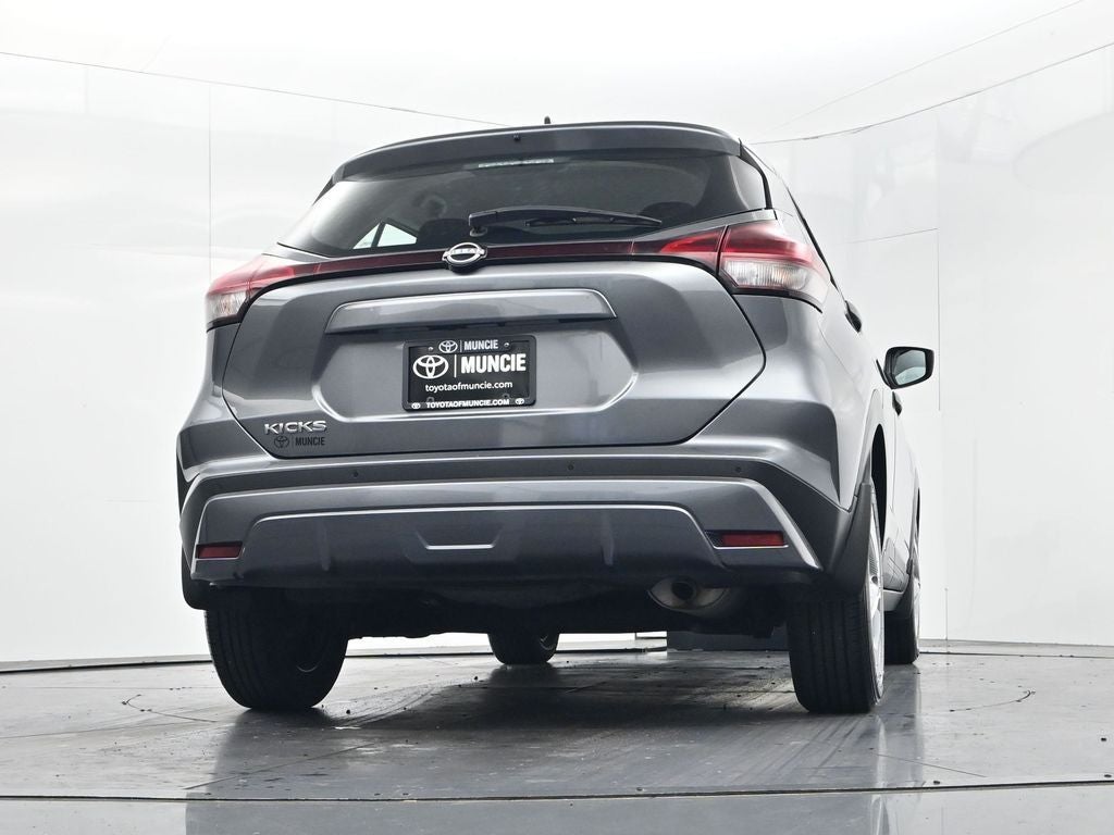 2024 Nissan Kicks S