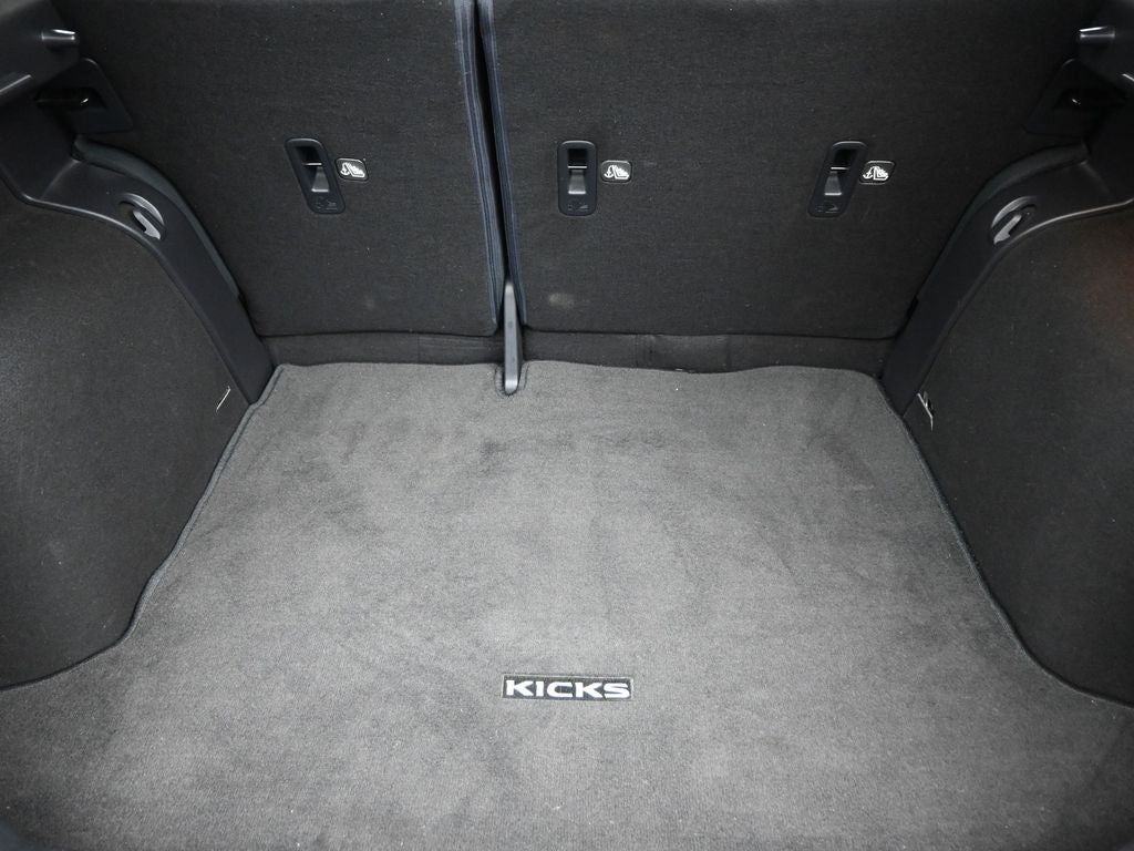 2020 Nissan Kicks S