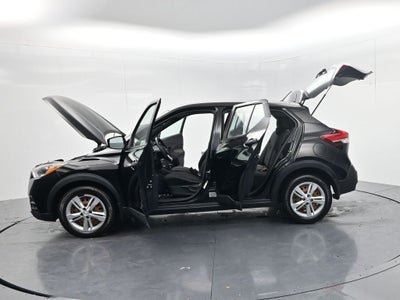 2020 Nissan Kicks S