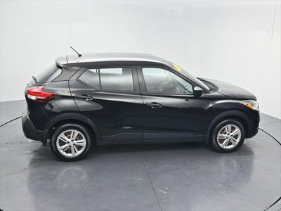 2020 Nissan Kicks S