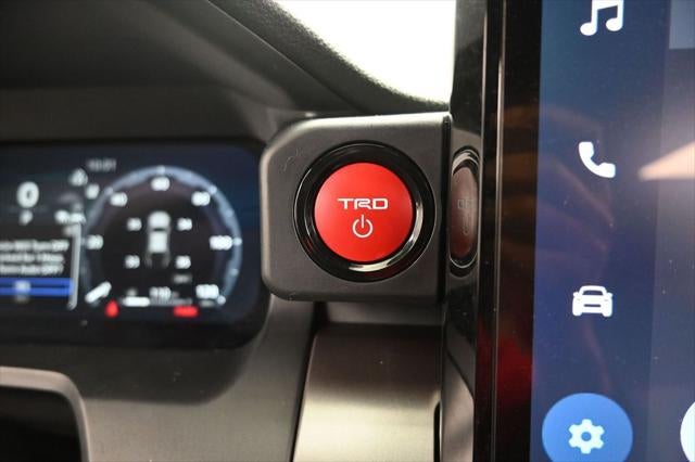 2025 Toyota Tacoma Hybrid TRD Sport
