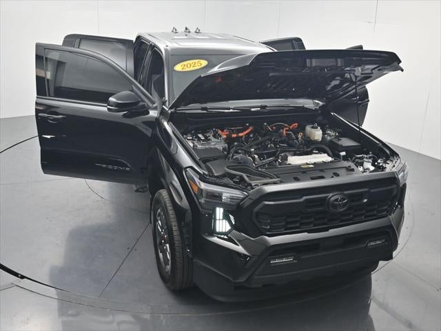 2025 Toyota Tacoma Hybrid TRD Sport