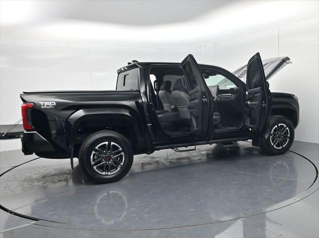 2025 Toyota Tacoma Hybrid TRD Sport