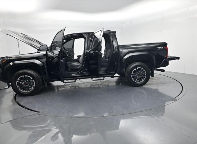 2025 Toyota Tacoma Hybrid TRD Sport