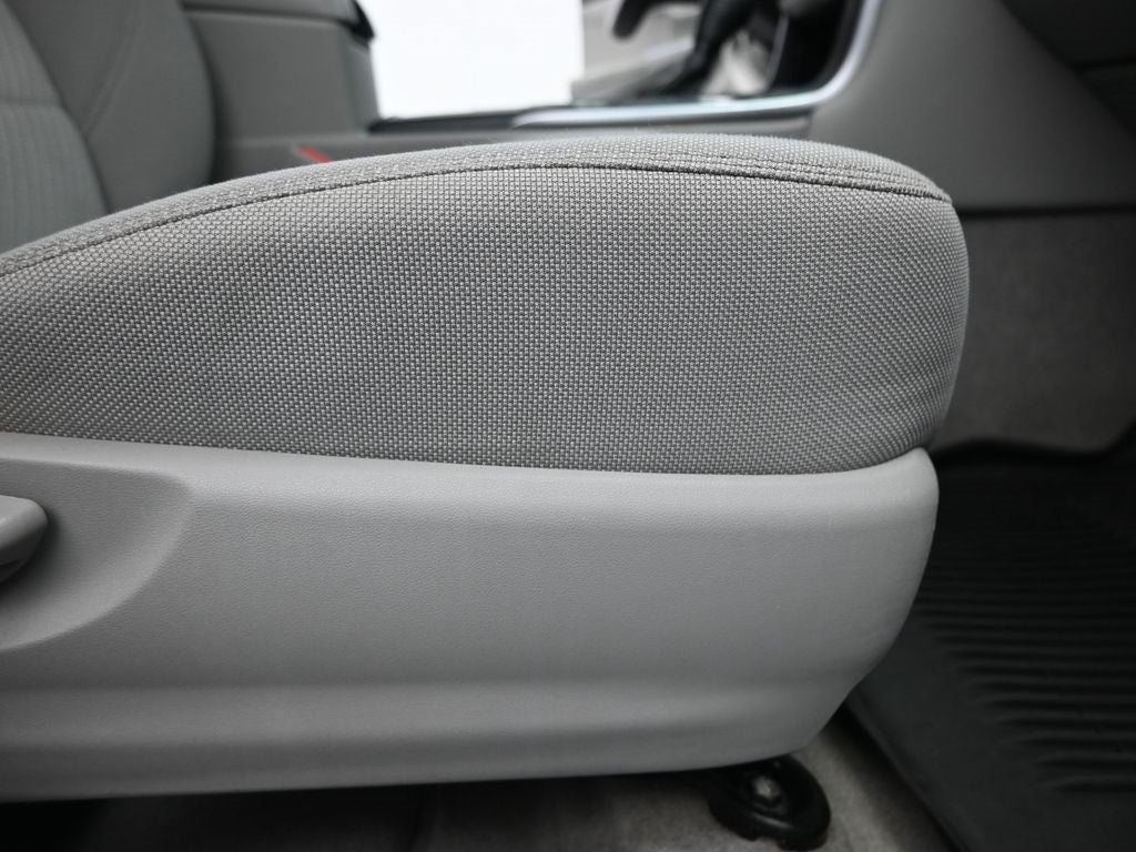 2017 Toyota Camry Hybrid LE