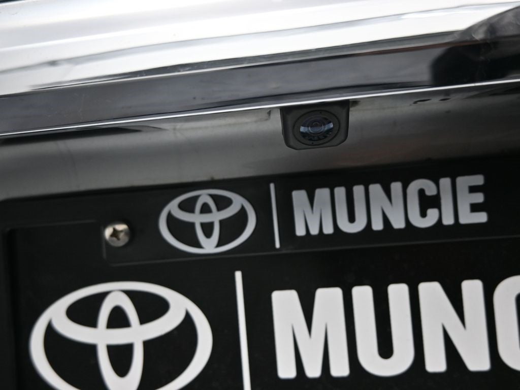 2017 Toyota Camry Hybrid LE