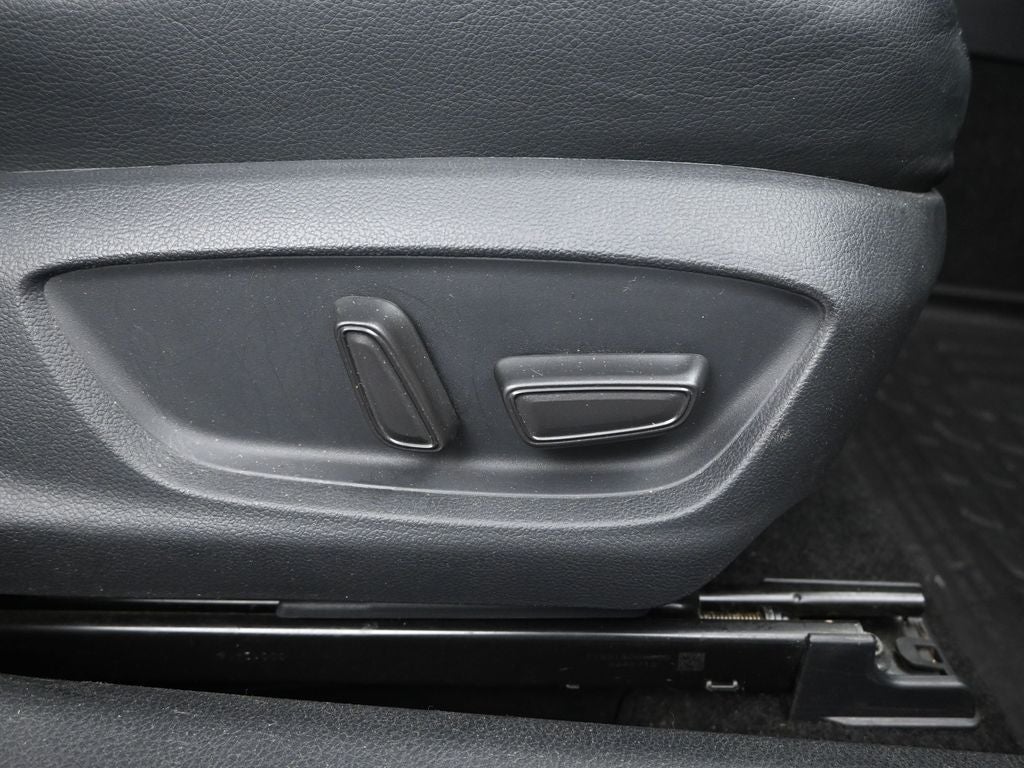 2019 Toyota Camry XLE