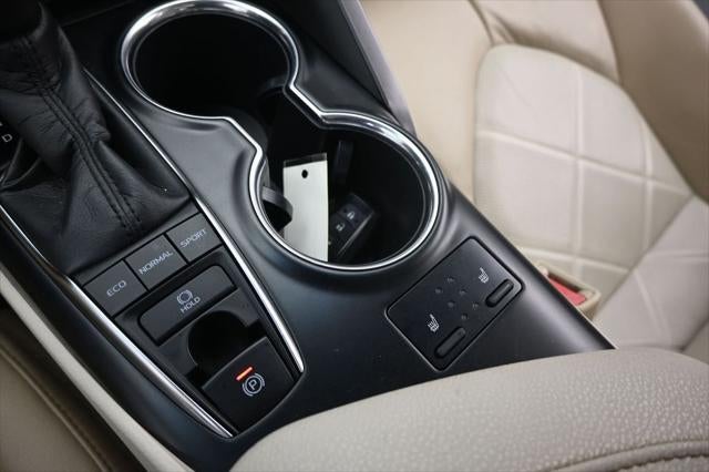 2018 Toyota Camry XLE