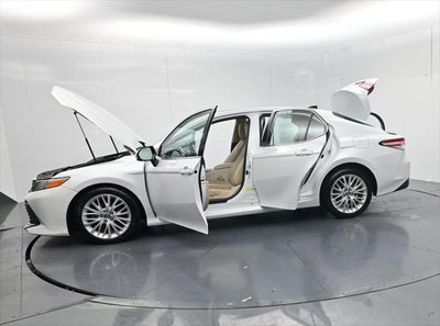 2018 Toyota Camry XLE