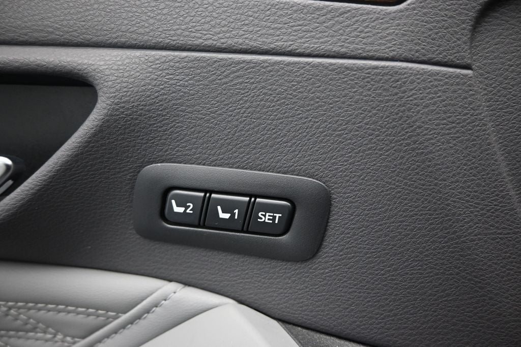 2022 Toyota Avalon Limited