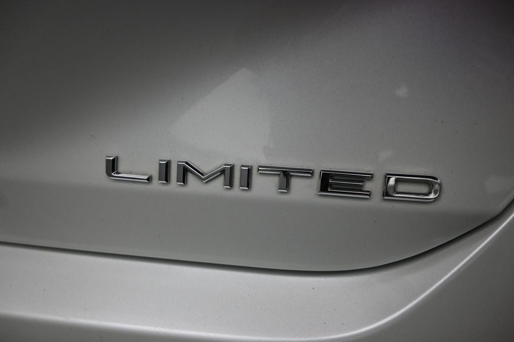 2022 Toyota Avalon Limited