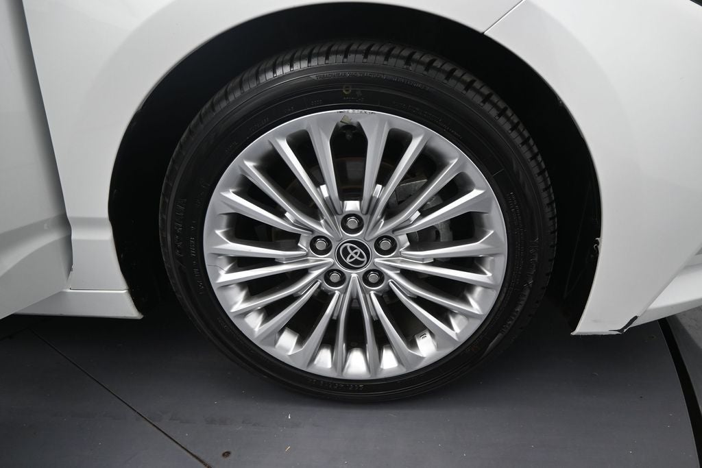 2022 Toyota Avalon Limited