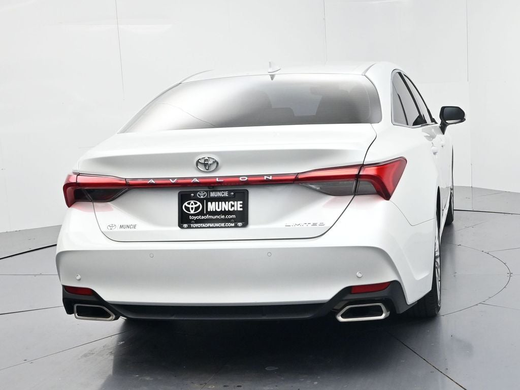 2022 Toyota Avalon Limited