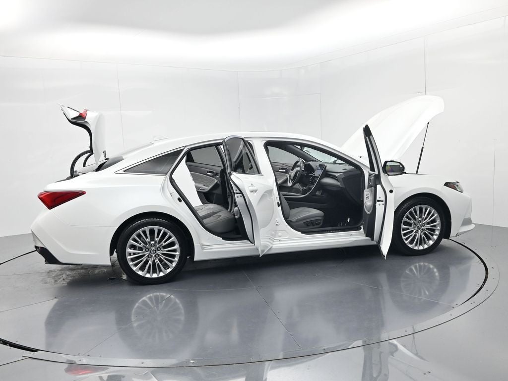 2022 Toyota Avalon Limited