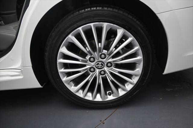 2022 Toyota Avalon Limited