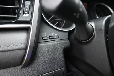 2022 Toyota Camry Hybrid XLE