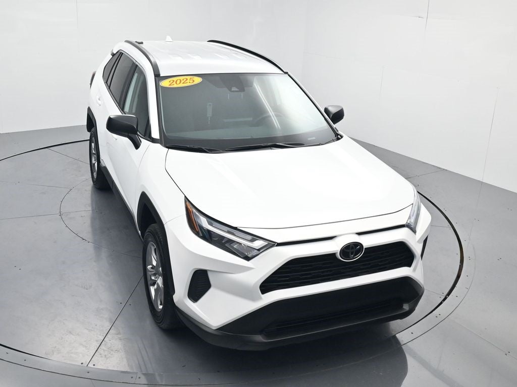 2025 Toyota RAV4 Hybrid LE