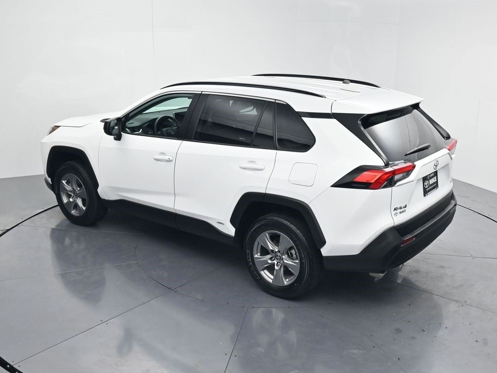 2025 Toyota RAV4 Hybrid LE