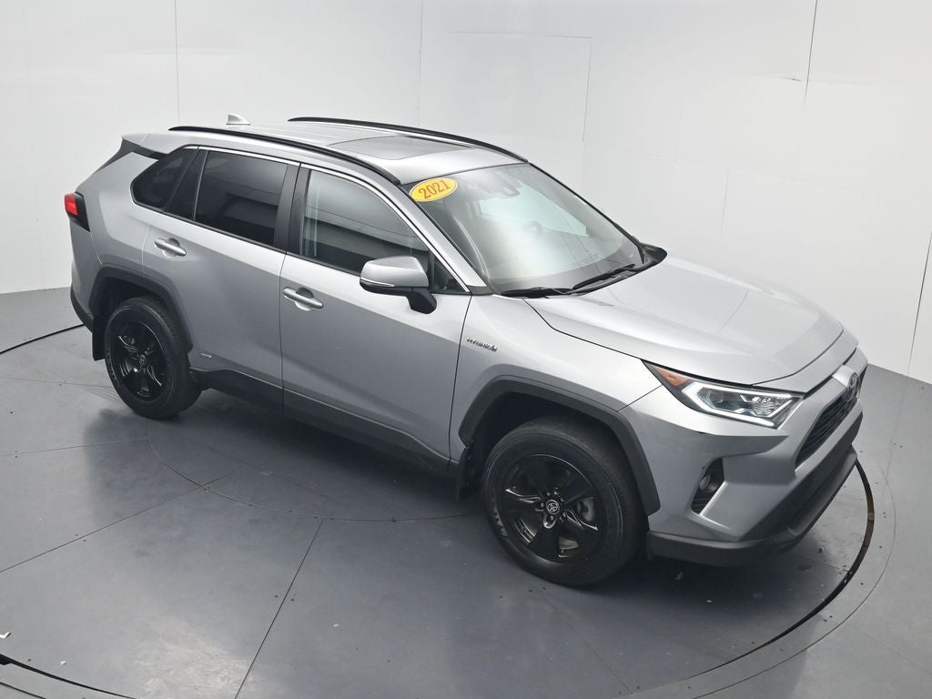 2021 Toyota RAV4 Hybrid XLE